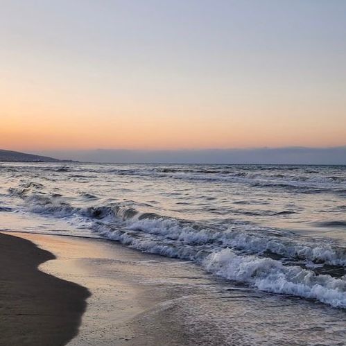 KARASU´NUN DENİZİ VE SAHİLİ