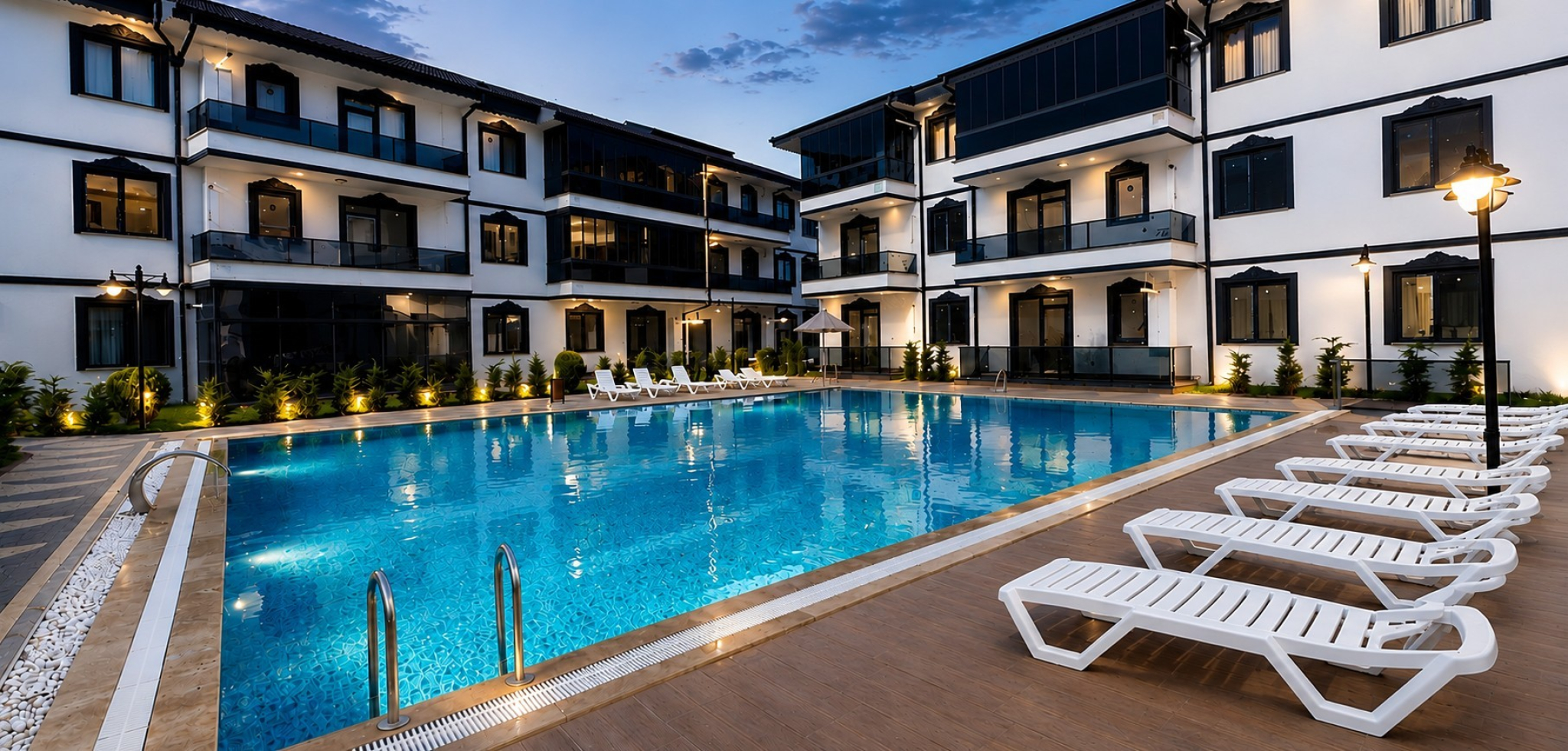 AZUR KONAKLARI